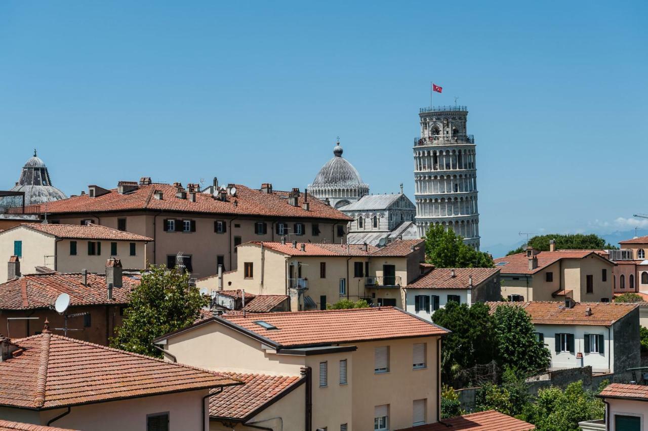 Attico Sulla Torre 2* Pisa